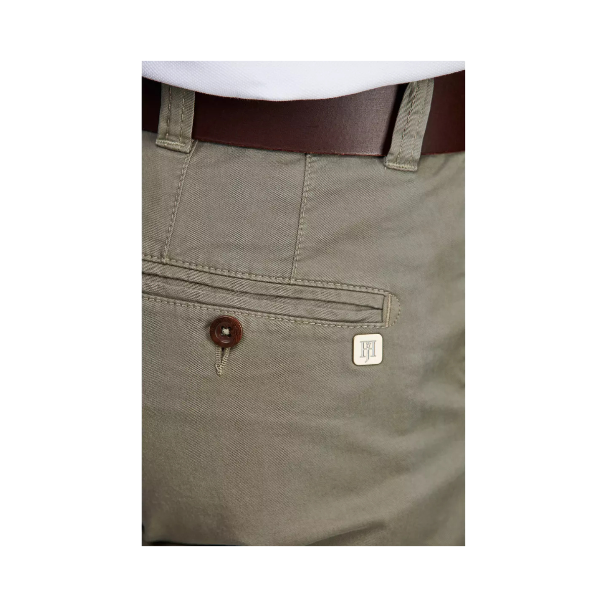 CLASSIC CHINO SHORTS - 54	KHAKI GREEN 54