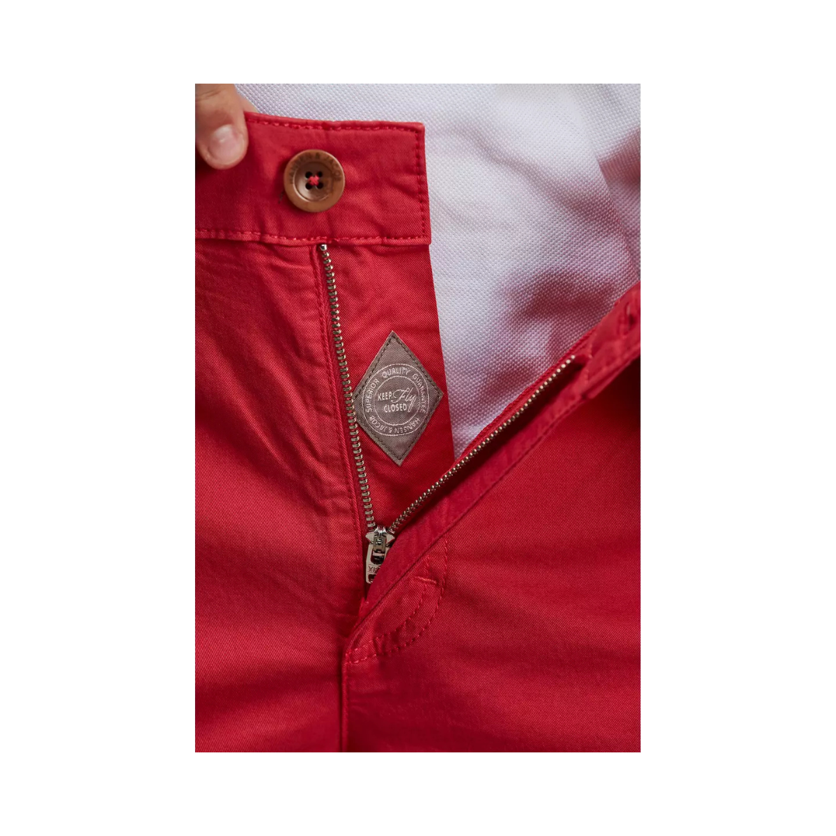 CLASSIC CHINO SHORTS - 30	SOFT RED 30